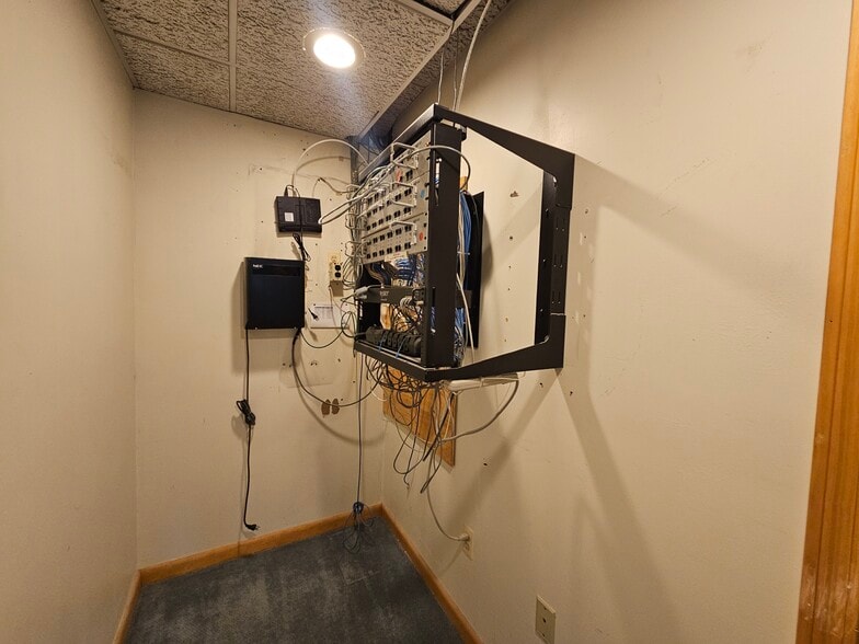 More Photos Of 1755 Meriden Waterbury Tpke, Plantsville Office Residential For Sale