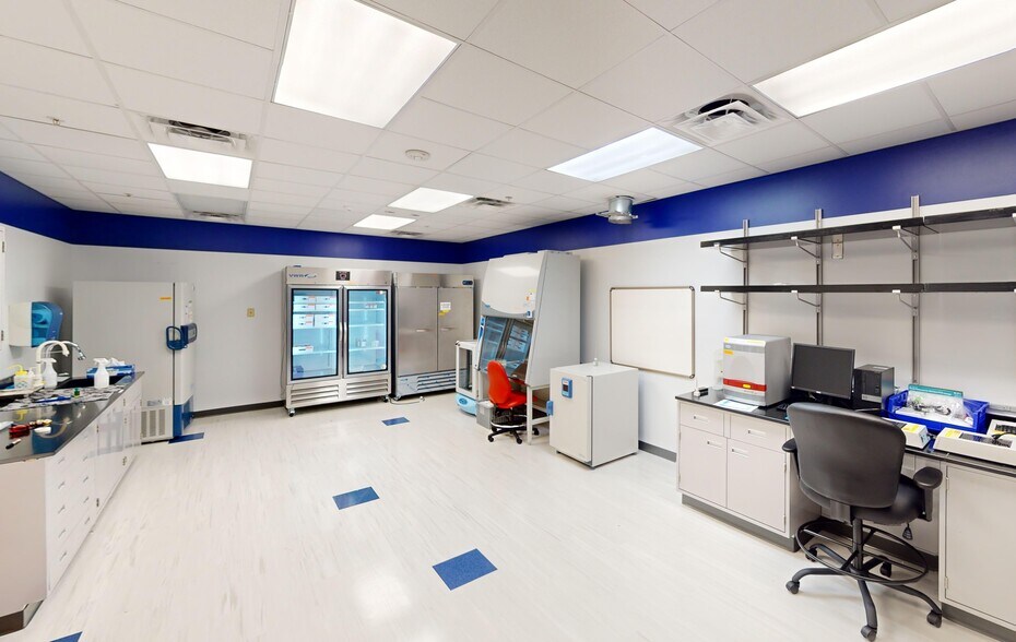 Primary Photo Of 4025 Stirrup Creek Dr, Durham Research And Development For Lease