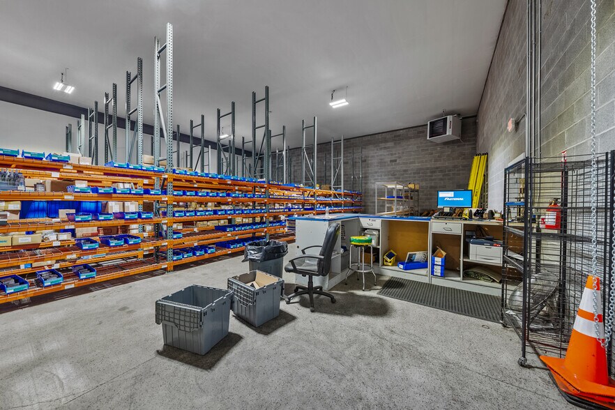 More Photos Of 1918 Bobcat Way, White City Warehouse For Sale