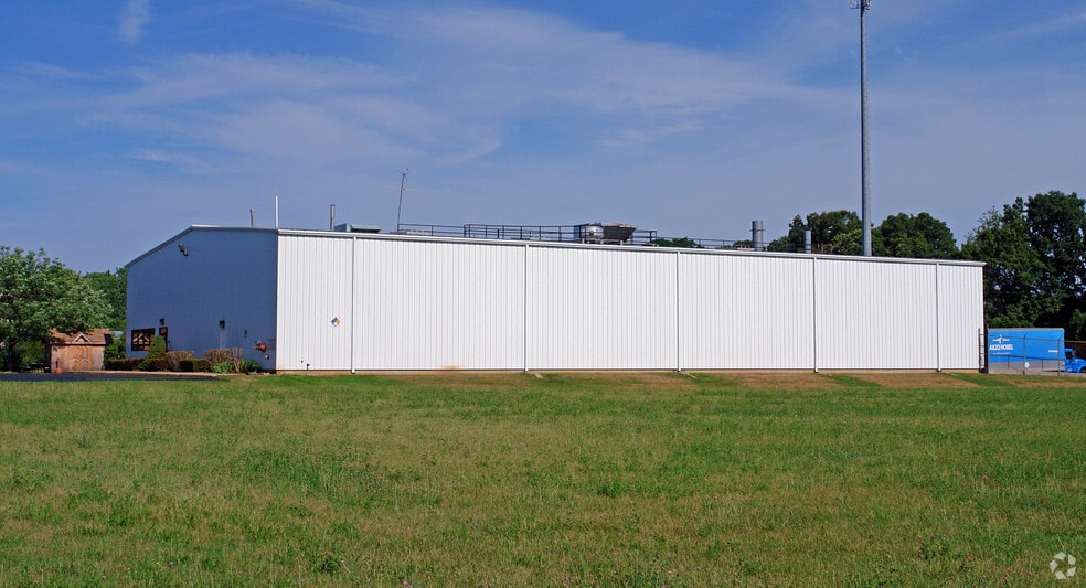 Primary Photo Of 1550 Progress Dr, Springfield Warehouse For Sale