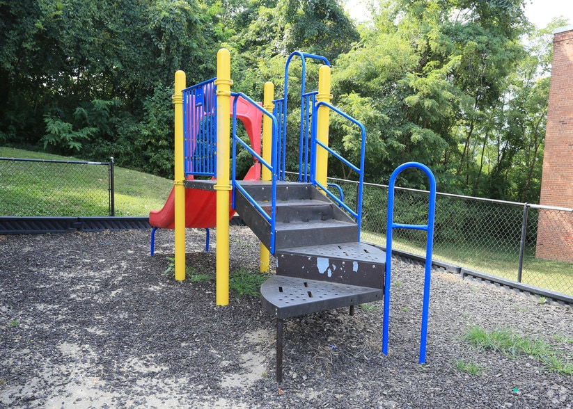 More Photos Of 1201 Benning Rd, Capitol Heights Apartments For Sale