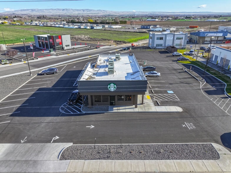 More Photos Of 2500 Yakima Valley Hwy, Sunnyside Freestanding For Sale