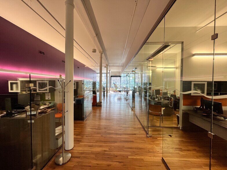 Primary Photo Of 1222 Race St, Cincinnati Apartments For Lease