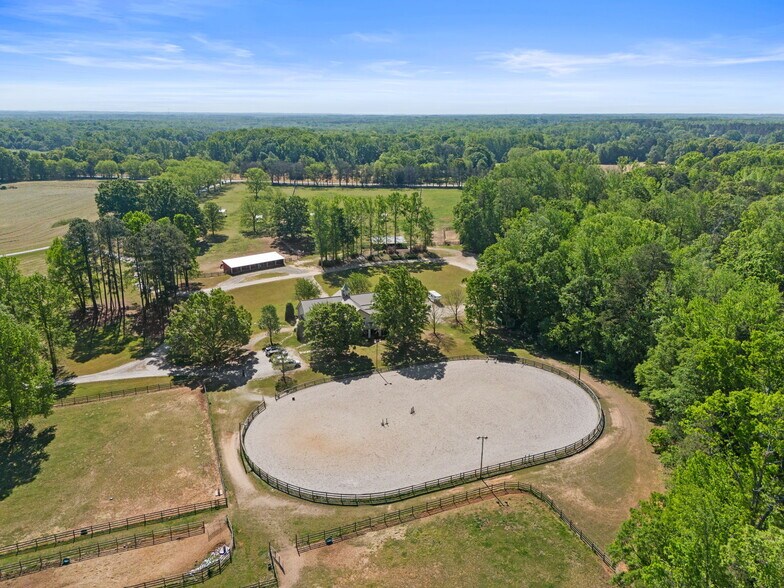 More Photos Of 299 McKelvey Rd, Pelzer Specialty For Sale