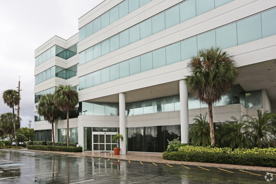 More Photos Of 2503 Del Prado Blvd S, Cape Coral Medical For Lease