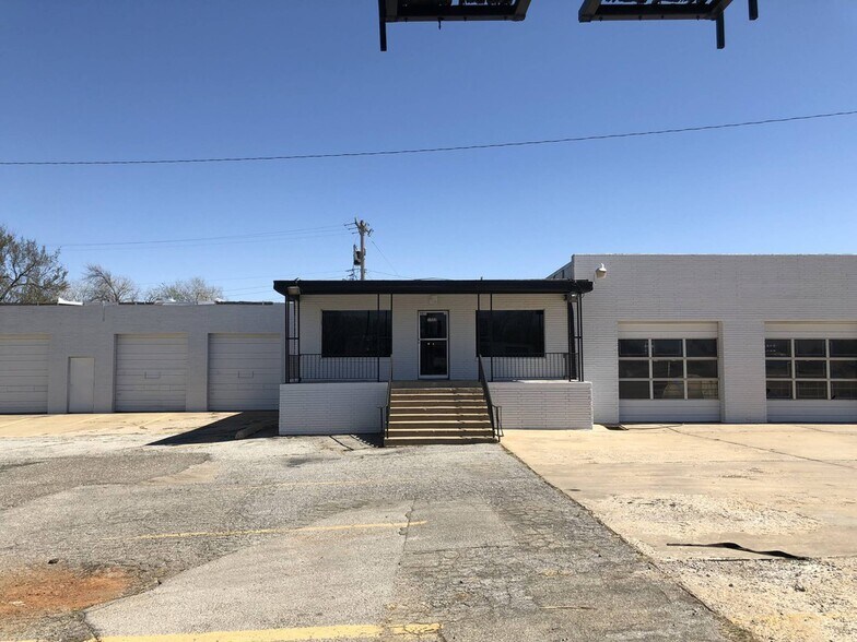 More Photos Of 1522 S Robinson Ave, Oklahoma City Auto Repair For Sale