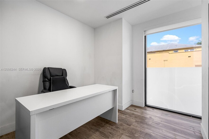More Photos Of 4885 NW 7th Ave, Miami Office For Sale