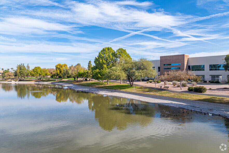 More Photos Of 8700 S Price Rd, Tempe Office For Lease