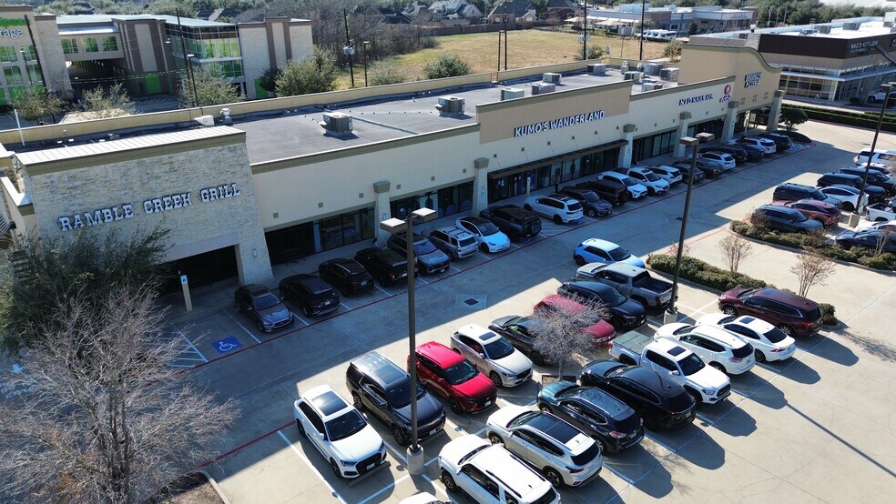 More Photos Of 7930 W Grand Pky, Richmond Storefront For Sale