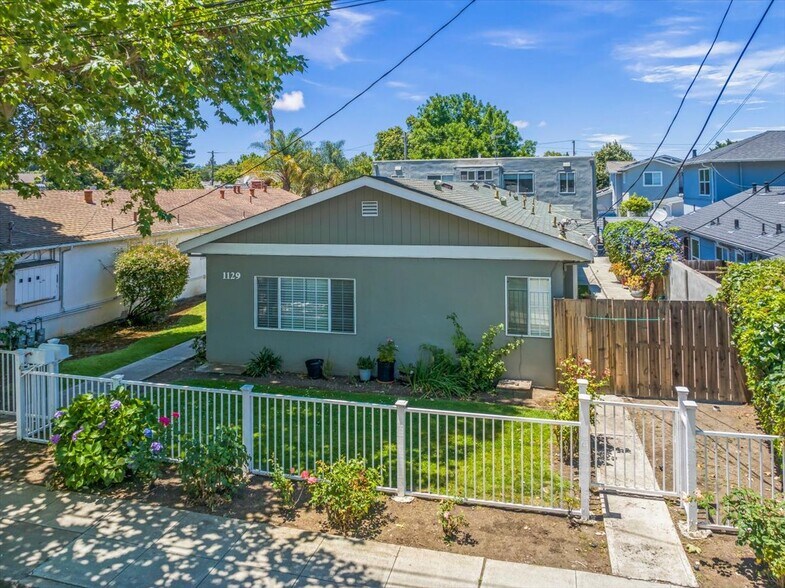 More Photos Of 1129 Willow Rd, Menlo Park Apartments For Sale