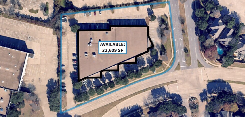 More Photos Of 3033 W Royal Ln, Irving Showroom For Sale