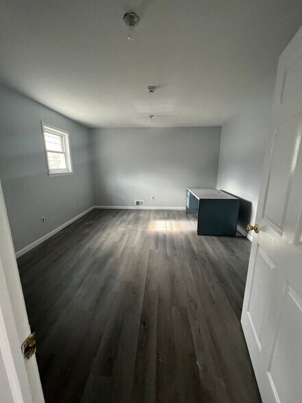 More Photos Of 2611 Route 37 E, Toms River Office For Sale