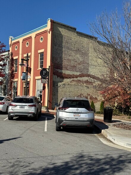 More Photos Of 5504 Main St, Flowery Branch Restaurant For Sale