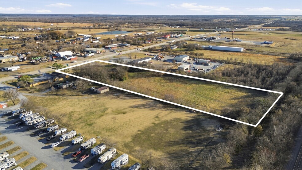 More Photos Of 1203 S Chouteau Ave, Chouteau Land For Sale