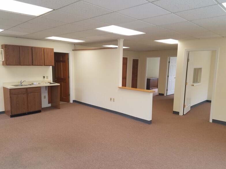 More Photos Of 21-23 Route 134, South Dennis Office For Sale