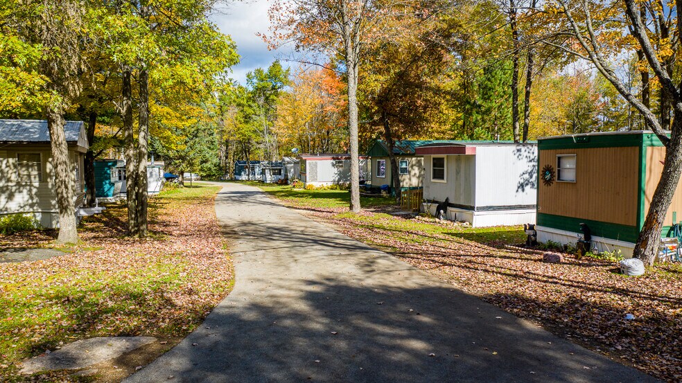 More Photos Of N10120 Parkway Rd, Crivitz Hotel For Sale