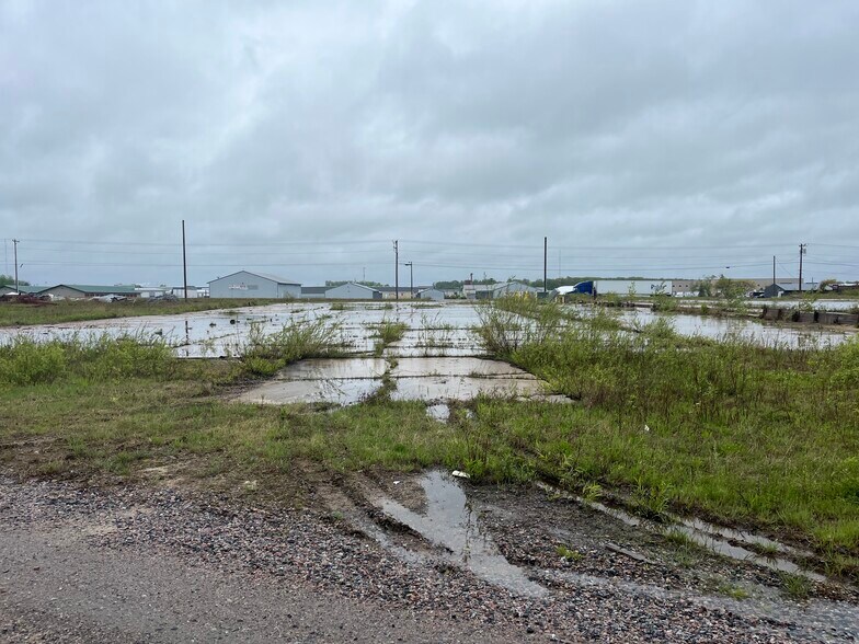 More Photos Of 2609 E 4th St, Marshfield Land For Sale