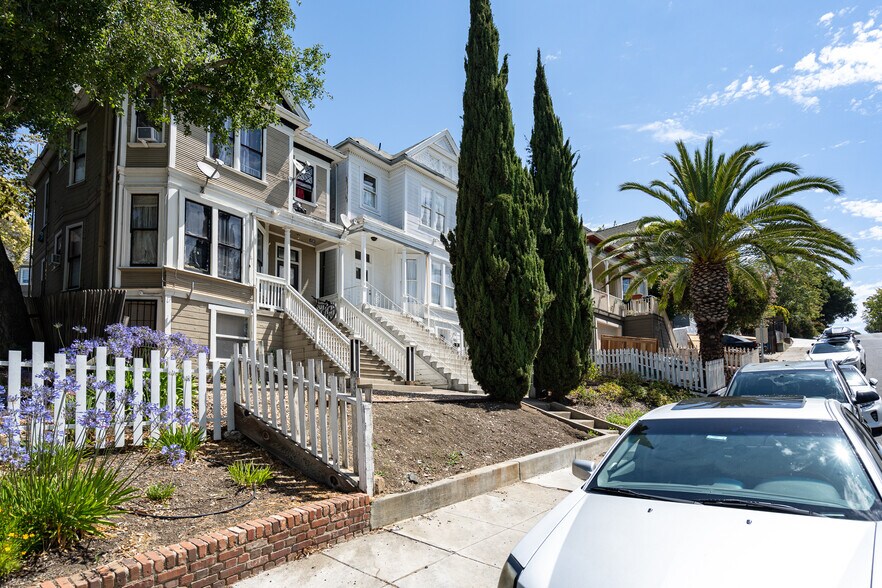 More Photos Of 630 York, Vallejo Apartments For Sale
