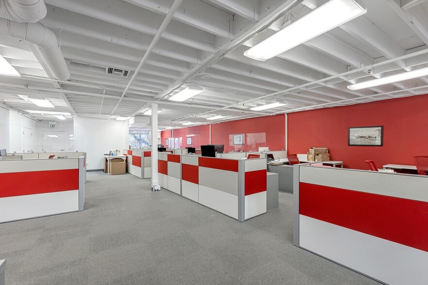 More Photos Of 134-138 Main St, Los Altos Storefront Retail Office For Lease