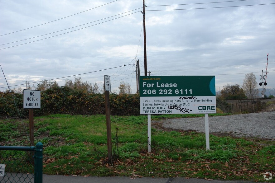 More Photos Of 7712 Strander Ave, Tukwila Land For Sale