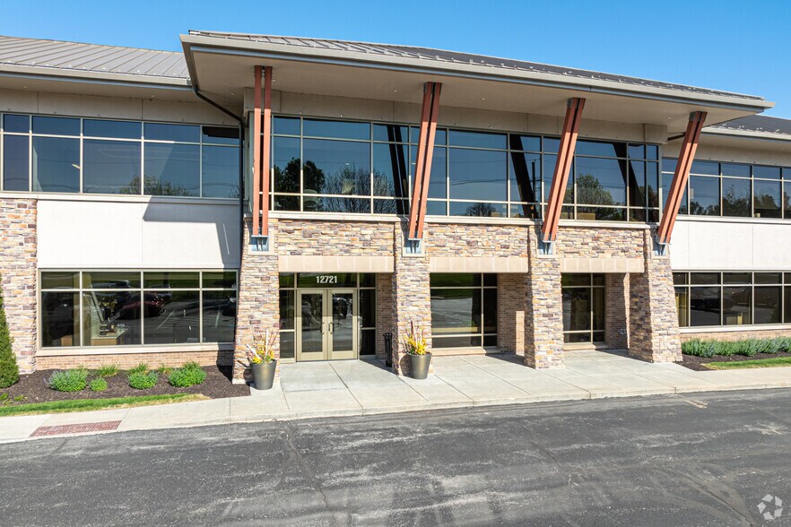 More Photos Of 12721 Metcalf Ave, Overland Park Office For Lease