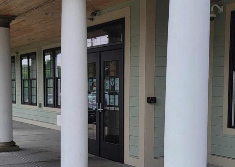 More Photos Of 10205 Reading Rd, Cincinnati Office For Sale