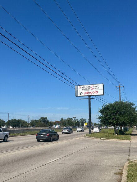 More Photos Of 8741 Katy Fwy, Houston Storefront Retail Office For Lease