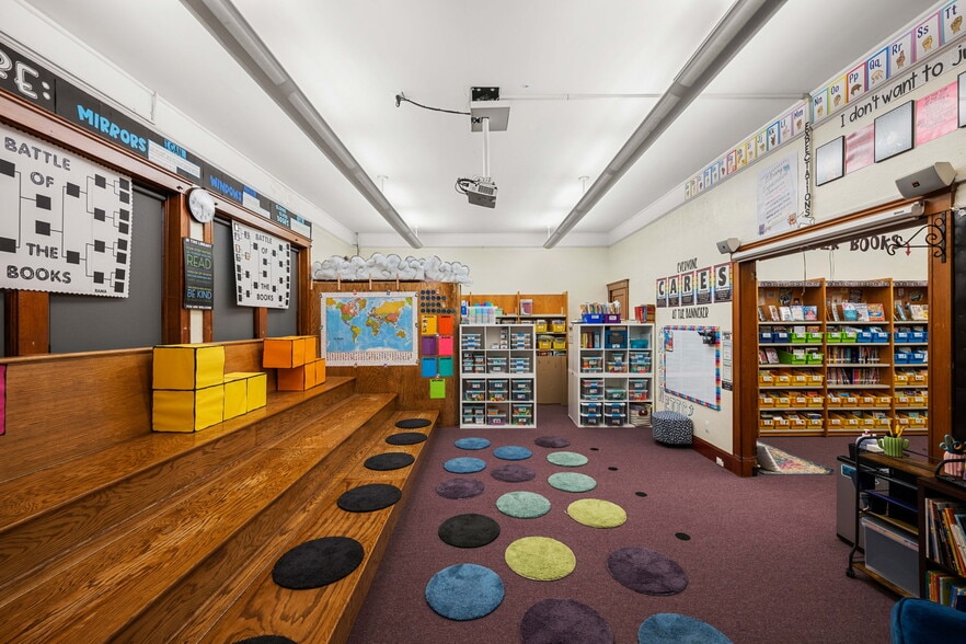 More Photos Of 35 Middlesex St, Cambridge Schools For Lease