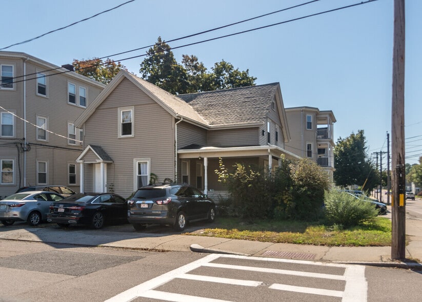 More Photos Of 226 S Main St, Attleboro Apartments For Sale