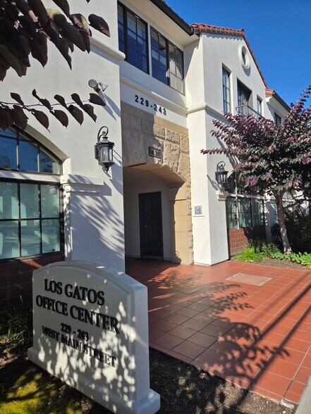 More Photos Of 229 W Main St, Los Gatos Medical For Sale