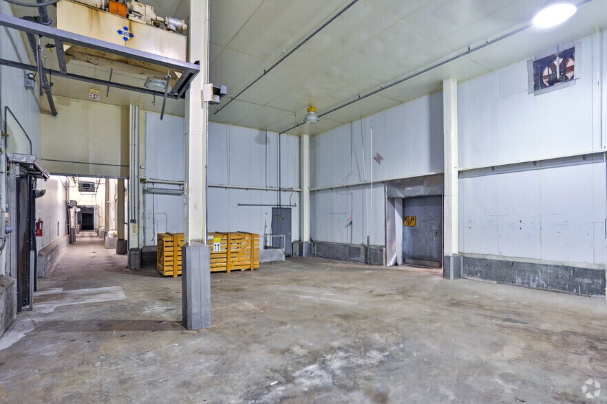 More Photos Of 212 Nuway Packing Dr, Forest City Food Processing For Sale