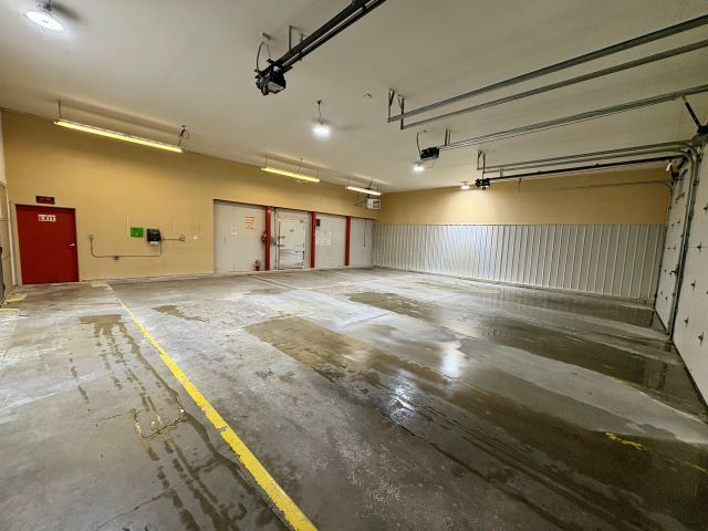 More Photos Of 7062 US Highway 31, Grawn Refrigeration Cold Storage For Lease