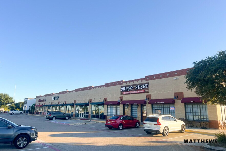 More Photos Of 2417 S Stemmons Fwy, Lewisville Storefront For Lease