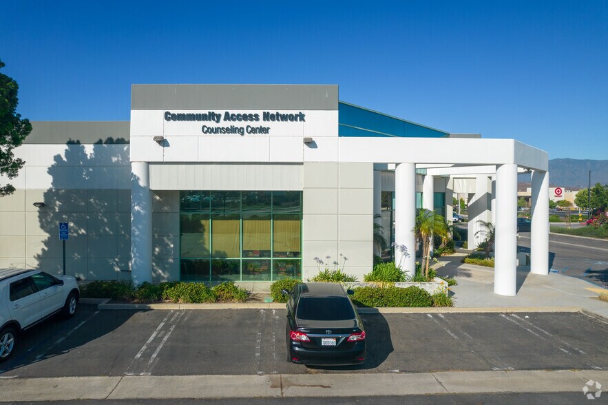 More Photos Of 600 Central Ave, Lake Elsinore Office For Lease