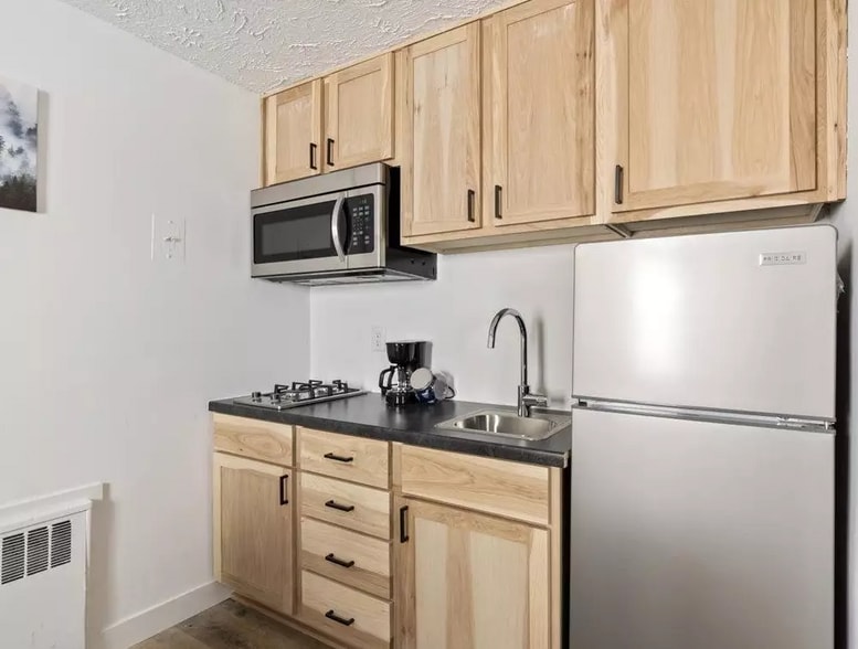 More Photos Of 107 Minnesota Ave E, Walker Apartments For Sale