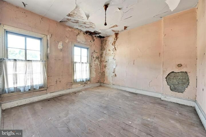 More Photos Of 407 W Market St, Pottsville Office For Sale