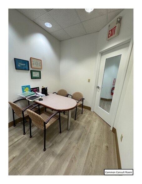 More Photos Of 160 S Livingston Ave, Livingston Office For Lease