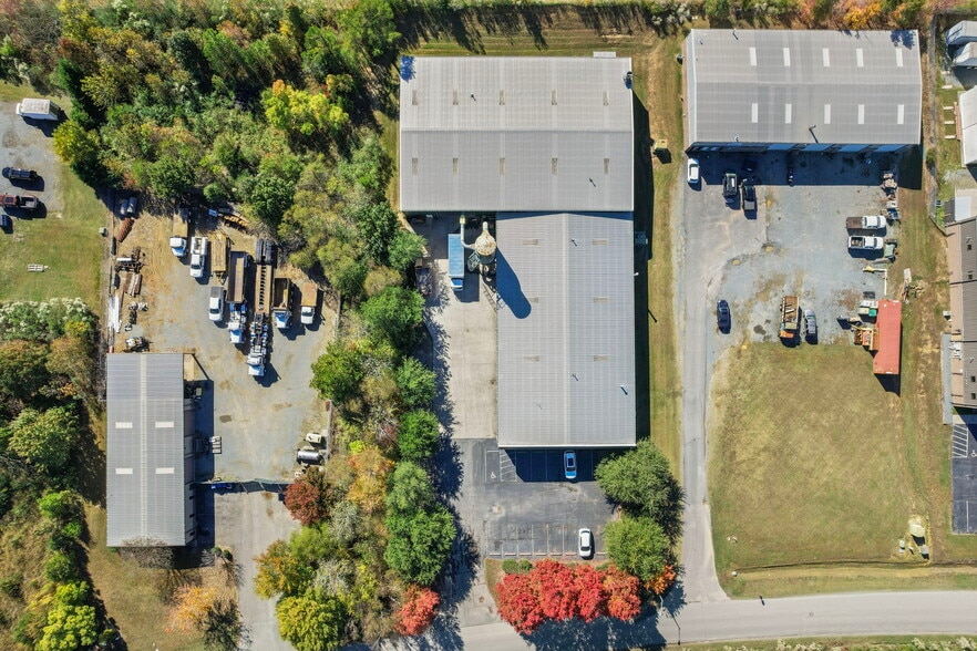 Primary Photo Of 3213 Westwood Industrial Dr, Monroe Manufacturing For Lease