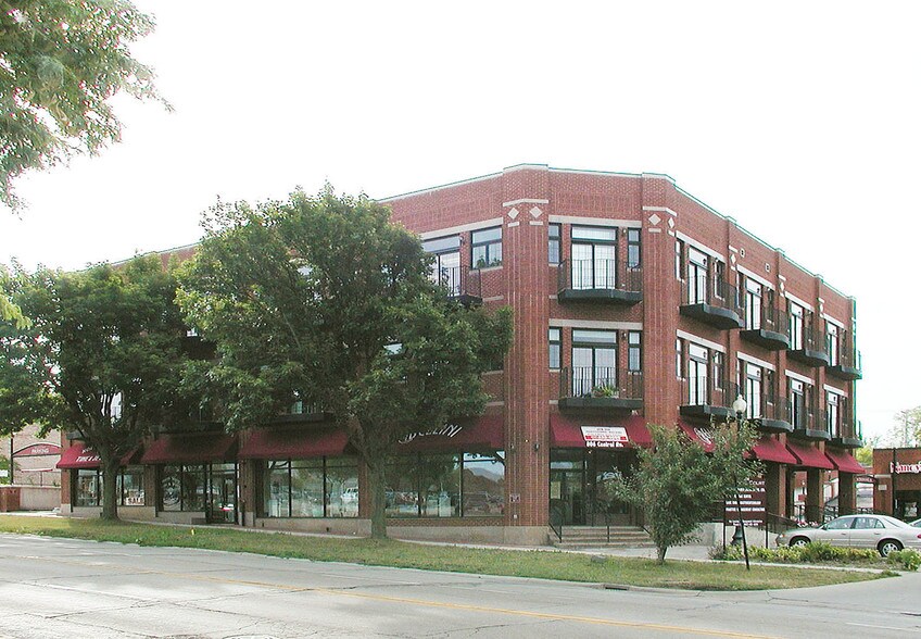 More Photos Of 806 Central Ave, Highland Park Office For Lease