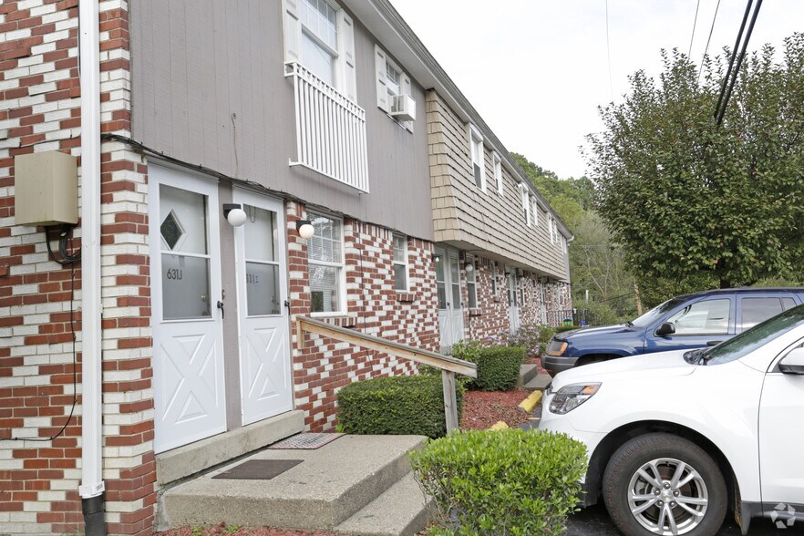 More Photos Of 621 E Deborah Jane Dr, Plum Apartments For Sale