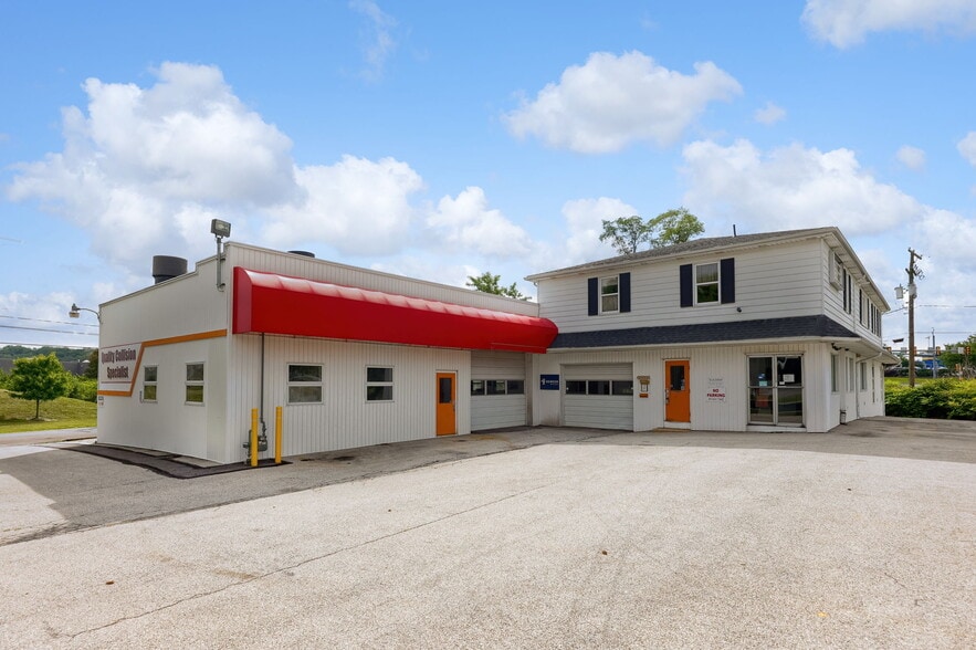 More Photos Of 1475 Carlisle Rd, York General Retail For Sale
