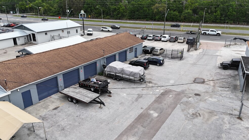 More Photos Of 17604 N Us-41, Lutz Warehouse For Lease
