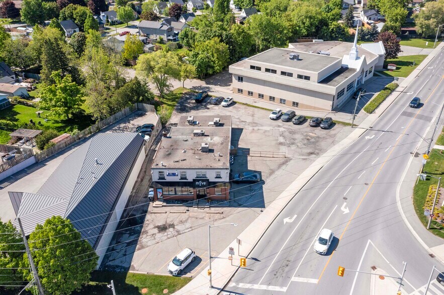 More Photos Of 116 Guelph St, Halton Hills Storefront Retail Office For Sale