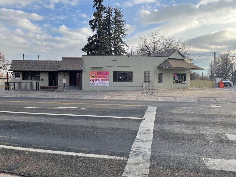 Primary Photo Of 1104-1108 E 1st St, Loveland General Retail For Lease
