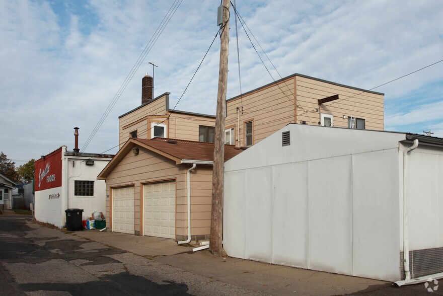 More Photos Of 3805 S Cedar Ave, Minneapolis Storefront Retail Residential For Lease