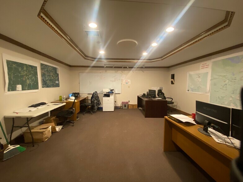 More Photos Of 12841 Highway 90, Beaumont Warehouse For Lease