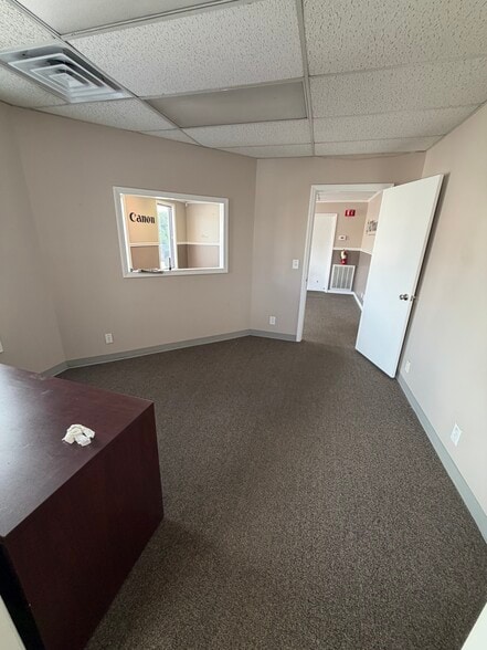 More Photos Of 725 S Church St, Murfreesboro Medical For Sale