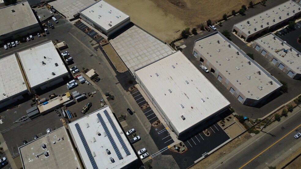 More Photos Of 3730 Happy Ln, Sacramento Industrial For Lease