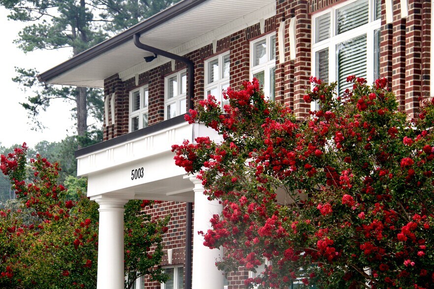 More Photos Of 5003 Southpark Dr, Durham Medical For Sale
