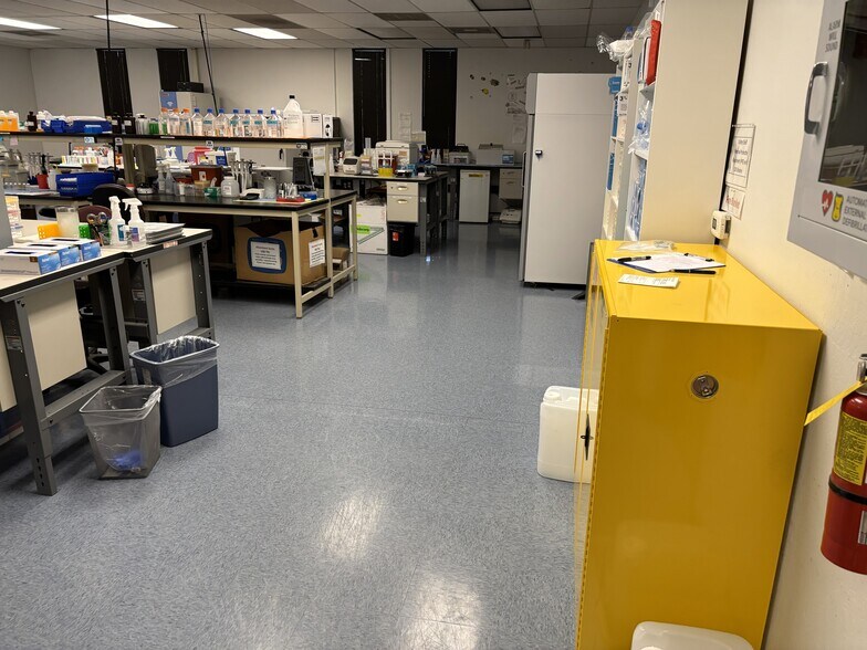 More Photos Of 3497-3535 Breakwater Ave, Hayward Research And Development For Lease